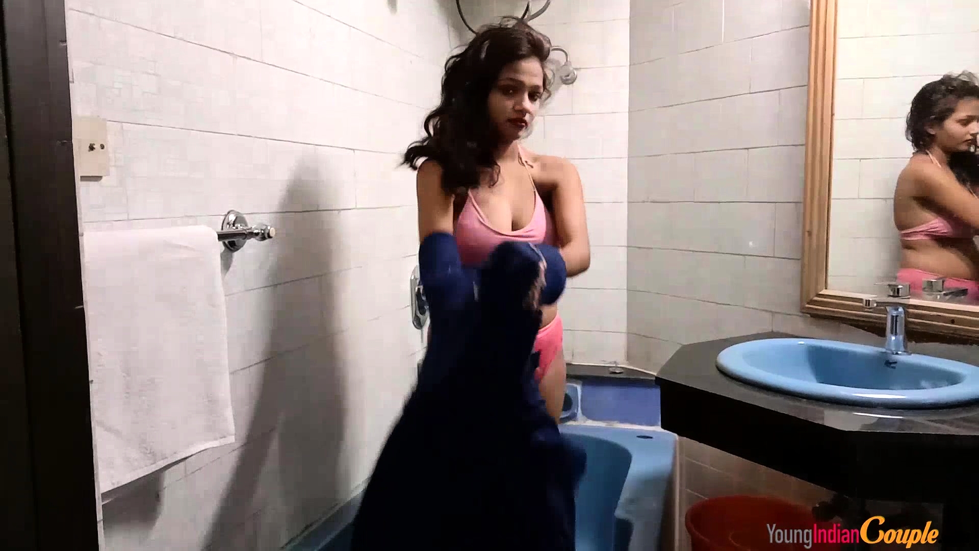 Shower Big Boob - Free Mobile Porn - Indian Teen Sarika With Big Boob In ...
