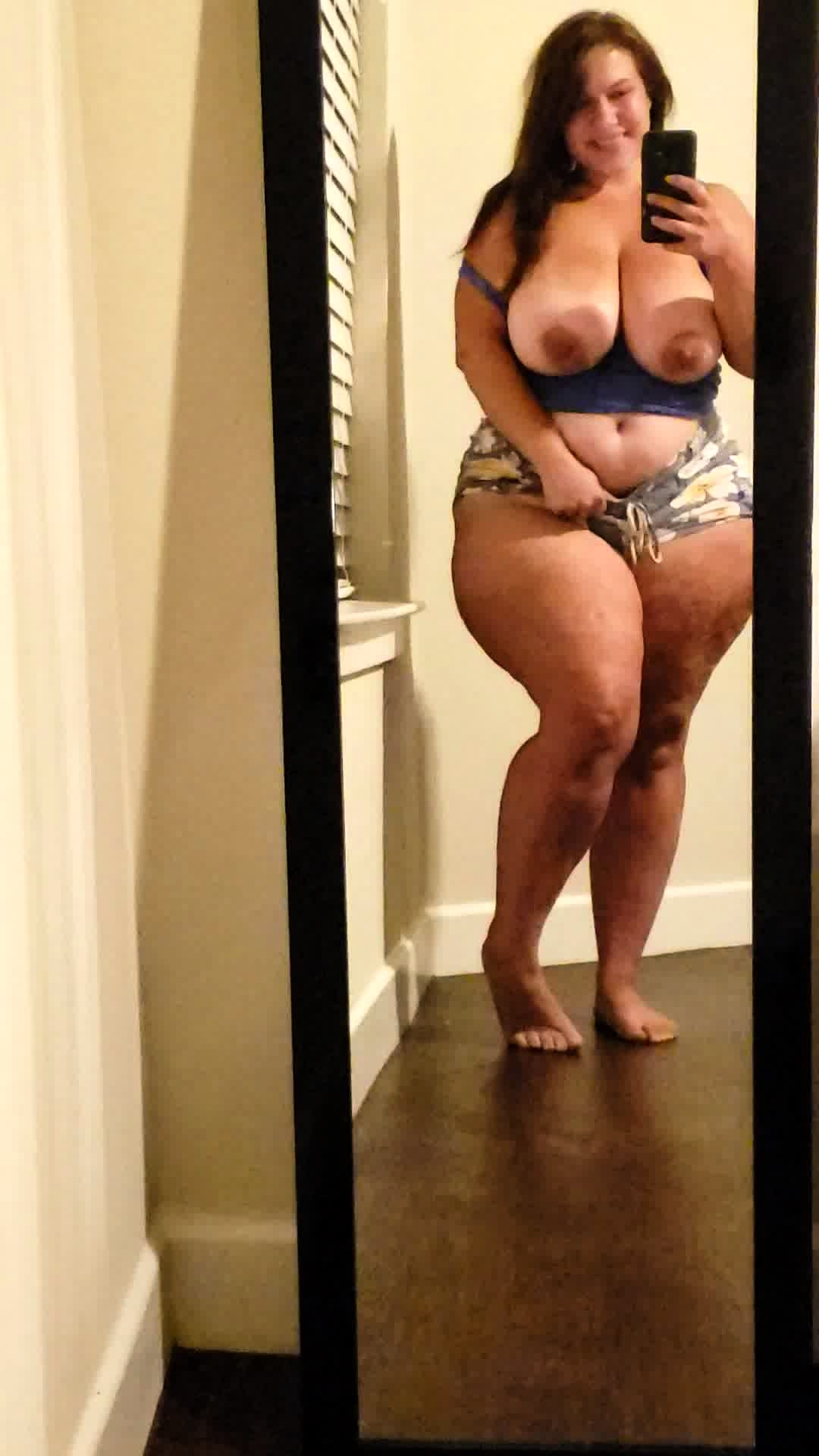 Big Fat Chubby Latina Porn - Free Mobile Porn - Fat Brunette Latina Bbw Rubs Her Big Pussy - 4321474 -  IcePorn.com